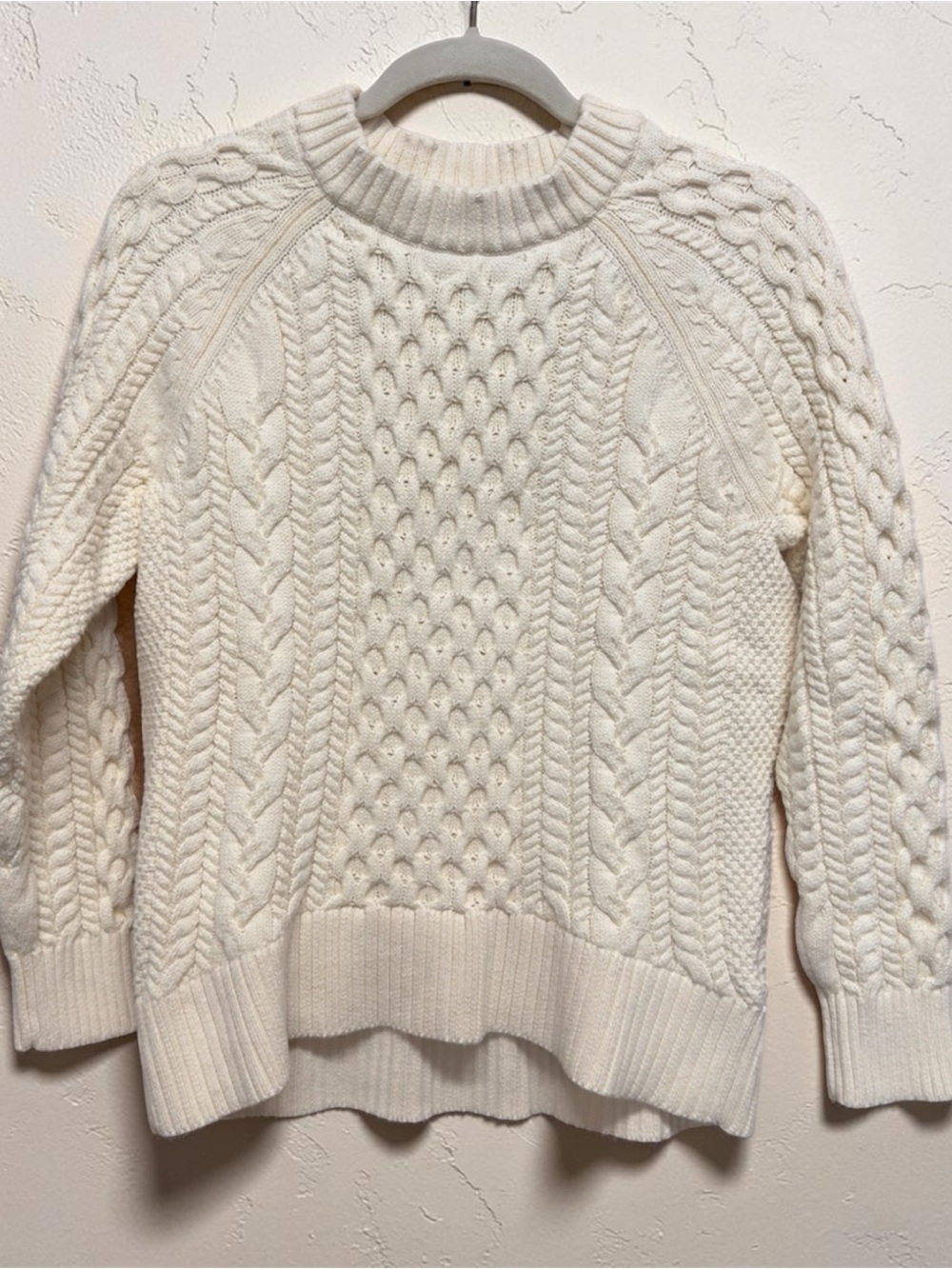 J.Crew Vintage Heavyweight 100% Cotton Cable Knit Fisherman Sweater Cream Size S - Picture 2 of 10